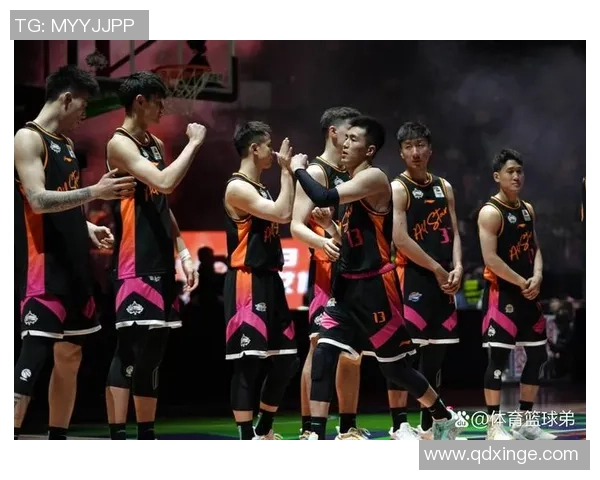 上海篮球队的速度之美：探索快速进攻与团队配合的完美结合