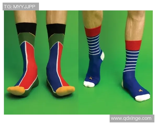 小学生足球袜图片展示让孩子们在运动中更时尚更舒适的选择 小学生足球袜图片展示让孩子们在运动中更时尚更舒适的选择