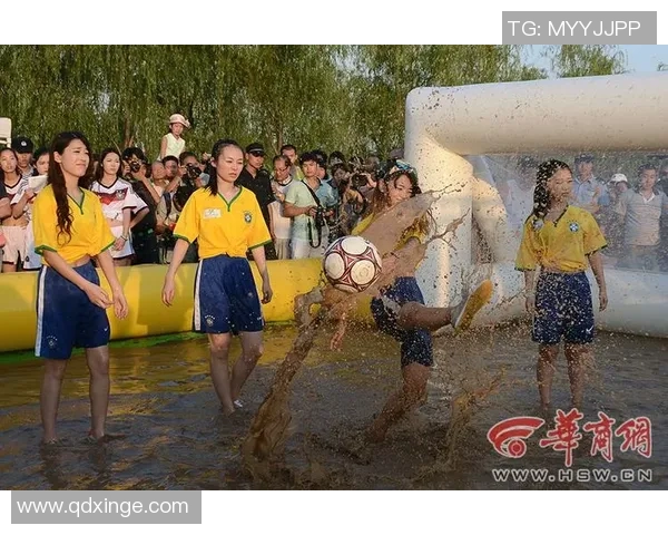 巴西足球宝贝热舞视频展现性感魅力与足球激情的完美结合 巴西足球宝贝热舞视频展现性感魅力与足球激情的完美结合