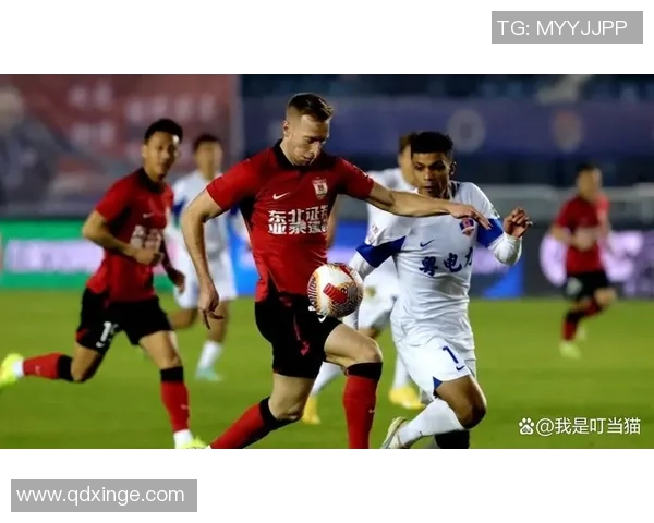 国内足球比赛热潮再起球迷期待新赛季精彩对决与球队表现